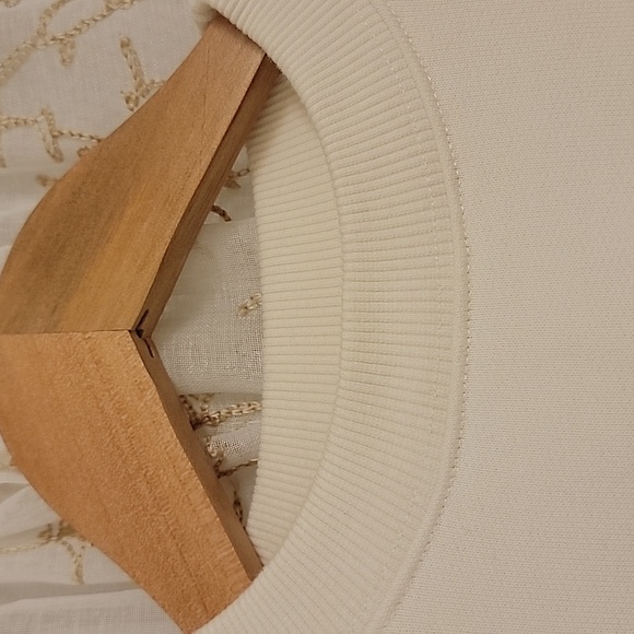 Los SUNDAYS Tequila Cream Graphic Sweatshirt - Picture 4 of 12